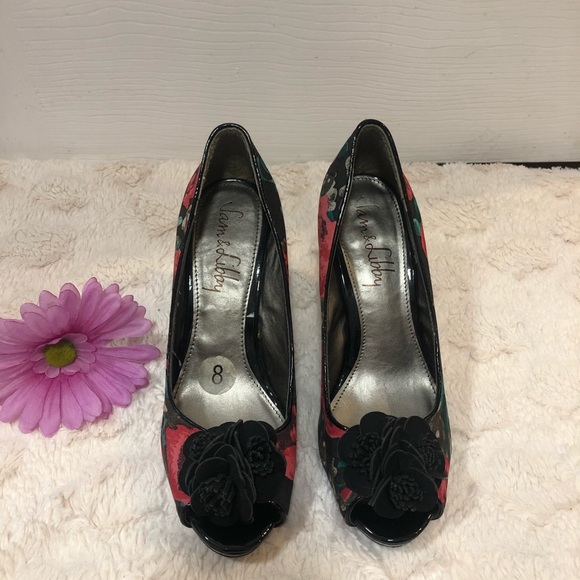 SAM & LIBBY High Heel Shoes, Size 8 - Picture 2 of 8